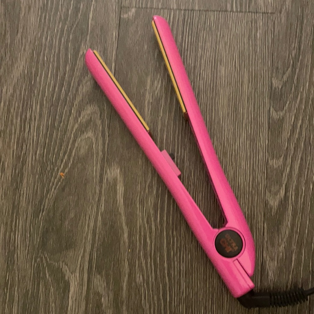 CHI Hair Straightener